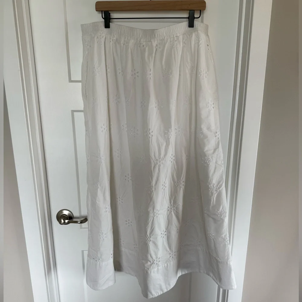 A New Day White Pleated Maxi Skirt Casual Resort Wear - Picture 3 of 7
